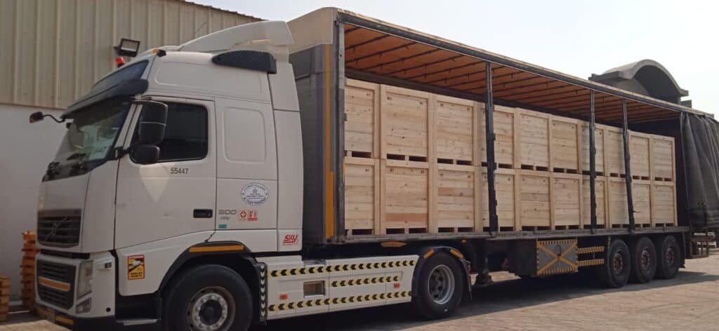the truck with wooden packaging